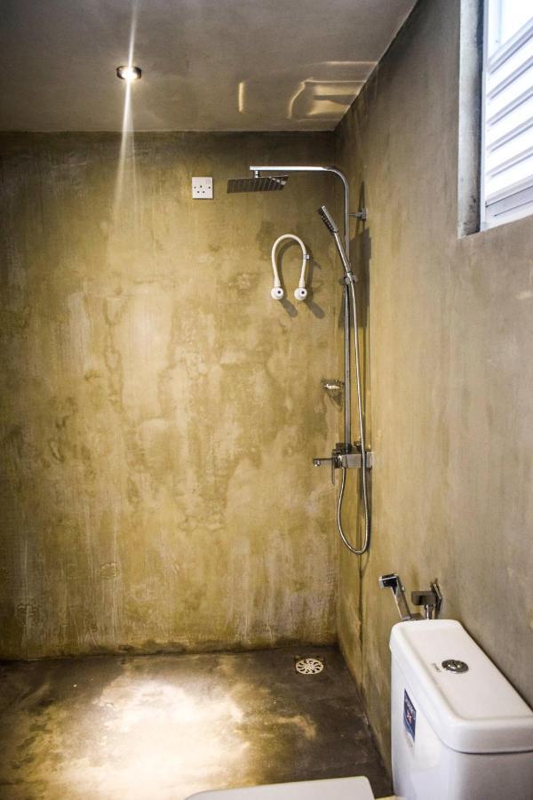 Bunk 15 Hiriketiya Albergue Dikwella Sur Exterior foto