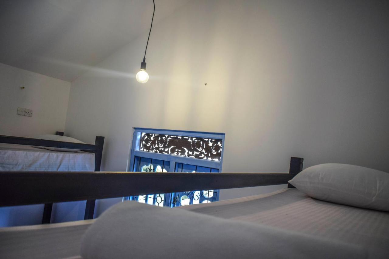 Bunk 15 Hiriketiya Albergue Dikwella Sur Exterior foto